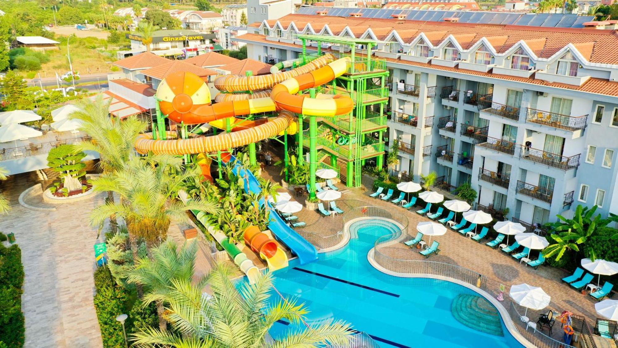 Crystal Aura Beach Resort y Spa Kemer Exterior foto