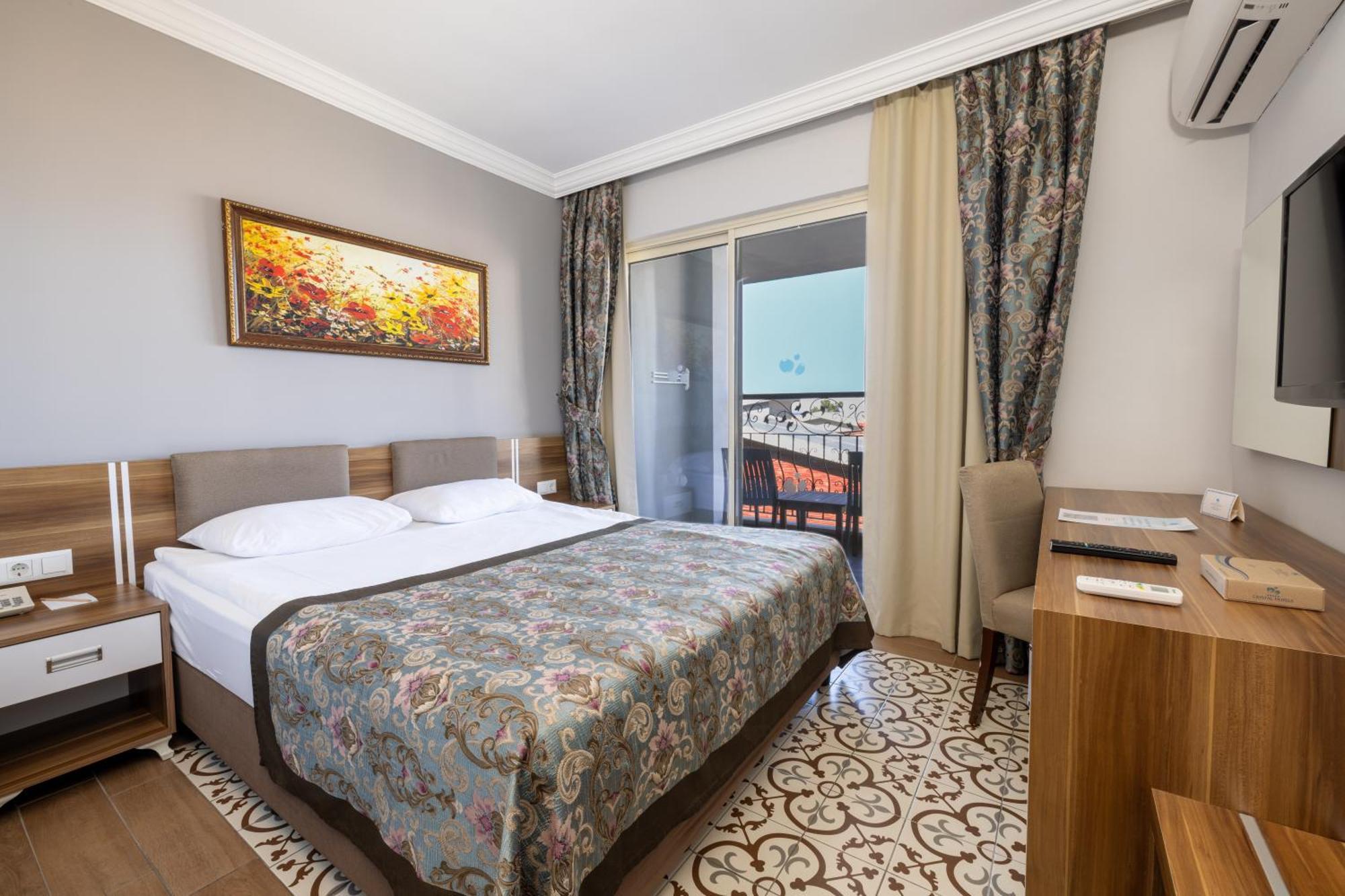Crystal Aura Beach Resort y Spa Kemer Exterior foto